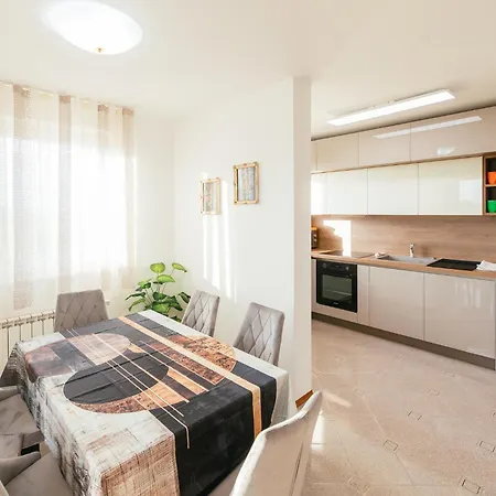 Apartma Borkole Koper